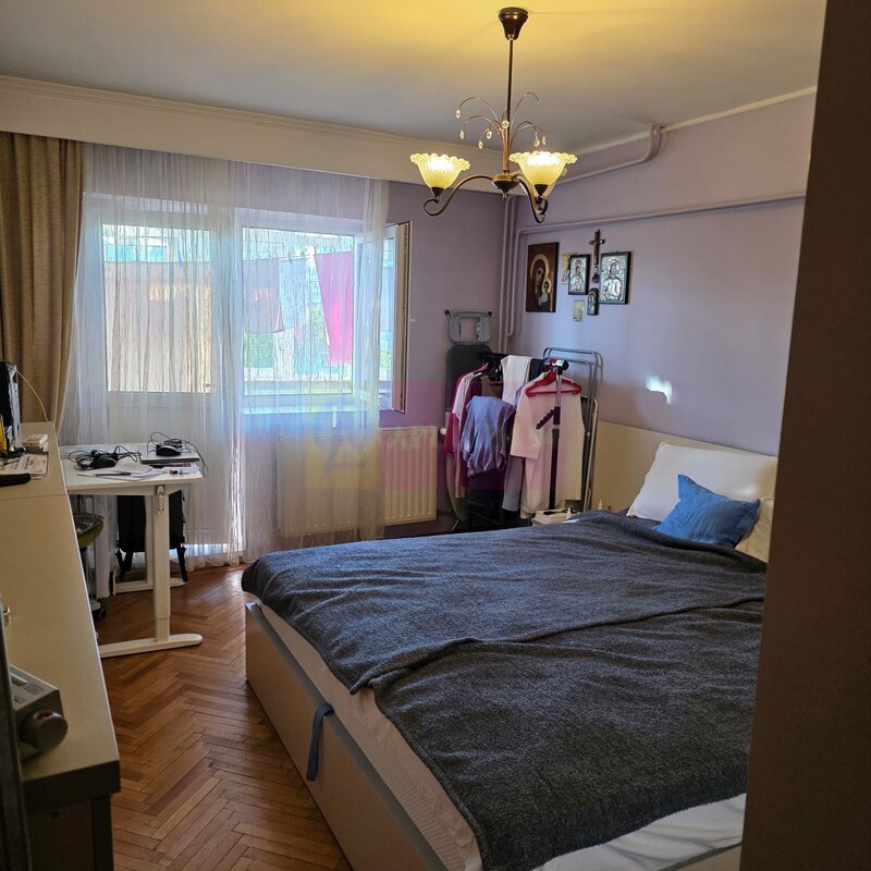 Vanzare apartament 3 camere Unirii-Zepter